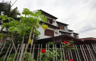 Casa à venda no bairro jardim itu em porto alegre/rs