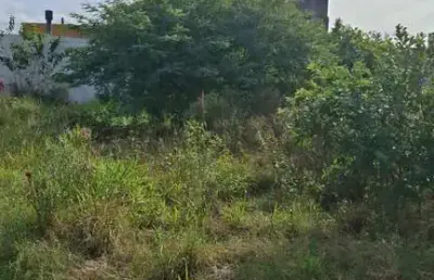 Vendo terreno 6x25.87 no loteamento ipanema residence park