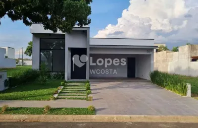 Casa em condomínio fechado com 3 quartos à venda no Cascata, Paulínia 