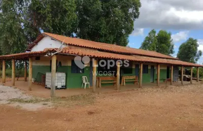 Fazenda à venda no Centro, Olhos D'Água 