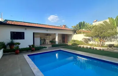 Casa com 3 quartos à venda no Jardim Itália, Cuiabá 