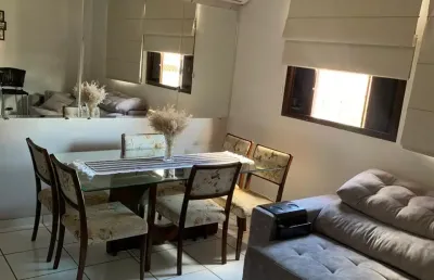 Apartamento sem elevador, bem cuidado com planejados