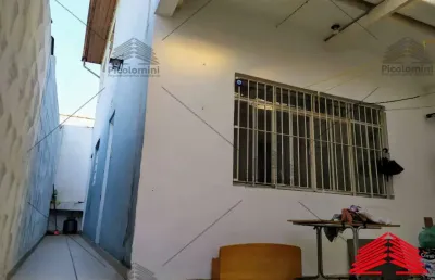 Casa assobradada a venda na vila alpina de 217m², 5 quartos, 2 banheiros, lavanderia, sala, cozinha, 1 vaga de garagem