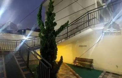 Casa em condomínio na vila alpina - 2 suítes, 2 salas, 3 banheiros e vaga de garagem!