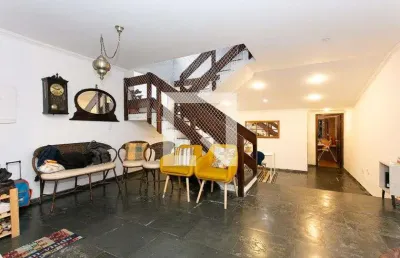 Casa com 3 quartos à venda na Rua Itaqueri, 67, Belém, São Paulo
