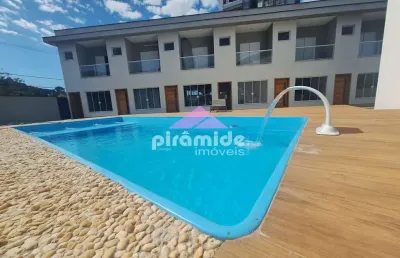 Casa com 2 dormitórios à venda, 72 m² por r$ 480.000,00 - massaguaçu - caraguatatuba/sp