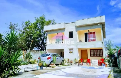Casa espaçosa com 5 dormitórios, piscina e excelente localização - jardim limoeiro, são josé dos ca