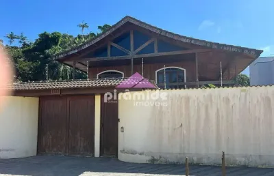Casa com 4 dormitórios à venda, 439 m² por r$ 1.200.000,00 - massaguaçu - caraguatatuba/sp
