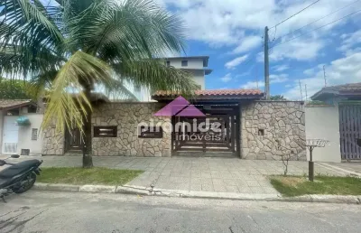 Casa com 5 dormitórios à venda, 245 m² por r$ 1.300.000,00 - cidade jardim - caraguatatuba/sp