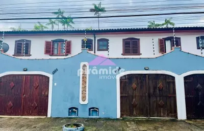 Casa com 2 dormitórios para alugar, 90 m² por r$ 2.600,00/mês - martin de sá - caraguatatuba/sp