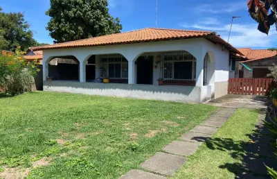 Casa para venda em saquarema, boqueirão, 3 dormitórios, 2 suítes, 2 banheiros, 1 vaga