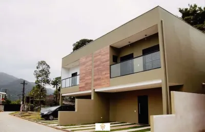 Casa - 3dorm/3suítes - 156,15m² - 2 vagas - jardim carolina, ubatuba-sp