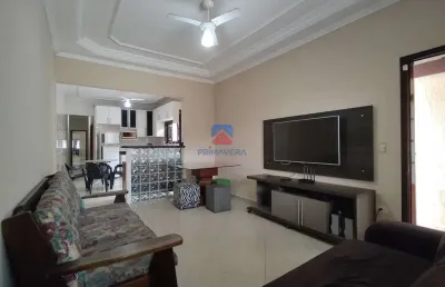 Casa com piscina|150 metros da praia|2 dormitórios|r$ 580.000,0