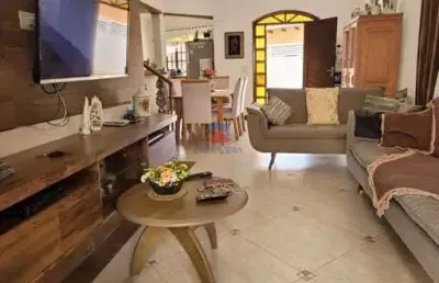 Casa com 3 quartos, caiçara, praia grande - r$ 750 mil, cod: 70836520