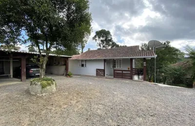 Casa com 2 dormitórios e terreno com 925,10m² no bairro serra alta em são bento do sul-sc