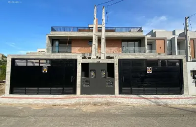 Sobrado triplex alto padrão em ótima localização em balneário peçarras-sc
