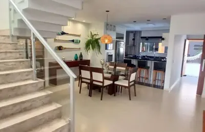 Casa com 4 quartos à venda no Sumaré, Caraguatatuba 