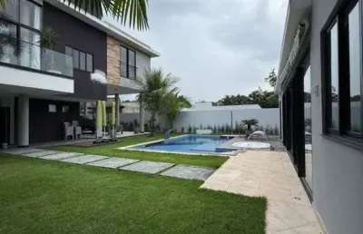 Mansão espetacular c/ energia solar à venda no porto tarumã – ponta negra 526 m² | 4 suítes | vista privilegiada para o rio negro | altíssimo padrão