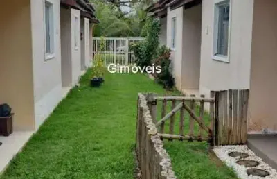 Casa em condomínio fechado com 2 quartos à venda na rua doutor hélio brito, ipitanga, lauro de freitas, 61 m2 por r$ 270.000