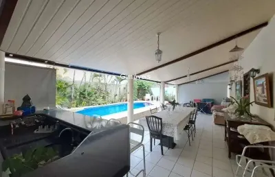 Casa com 4 quartos à venda na alameda praia de figuerinha, vilas do atlantico, lauro de freitas, 277 m2 por r$ 820.000