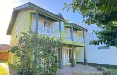 Casa com 4 quartos à venda na avenida beira mar norte, 1758, areias brancas, arroio do sal por r$ 990.000