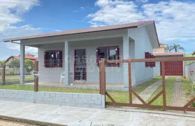 Casa com 3 quartos à venda na rua natalino humberto monteiro, 285, balneário figueirinha, arroio do sal por r$ 450.000