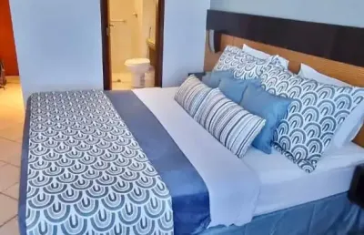 Flat com 1 quarto à venda na Avenida Engenheiro Roberto Freire, Ponta Negra, Natal
