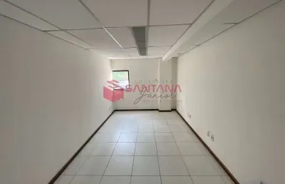 Sala comercial para alugar na Avenida Luiz Tarquínio Pontes, S/N, Pitangueiras, Lauro de Freitas