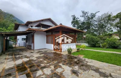 Desfrute do melhor do comary: luxuosa casa com 4 quartos em condomínio exclusivo à venda em teresópolis!