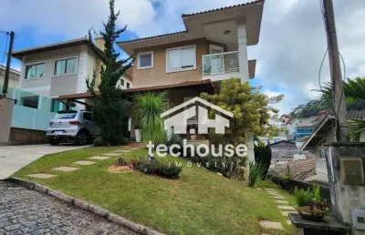 Casa em condomínio à venda na tijuca, em teresópolis