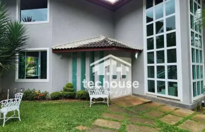 Casa em condomínio de luxo em quebra frascos - teresópolis