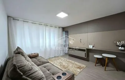 Apartamento em prédio novo, no centro de teresópolis, repleto de planejados , 1 quarto e lazer completo.