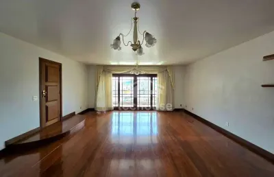 Amplo apartamento de 188m² para locação no centro de teresópolis isento de condomínio