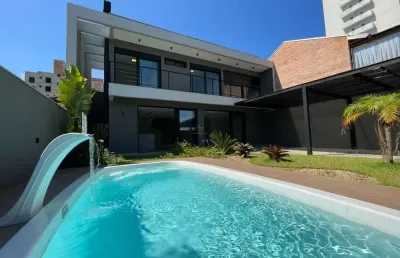 Casa com 4 quartos à venda no Itacolomi, Balneário Piçarras 