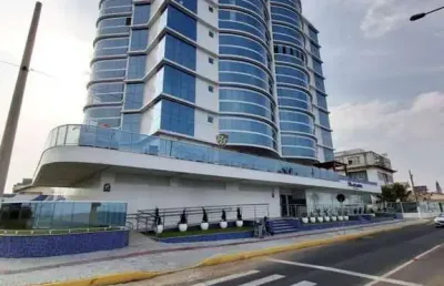 Blue atlantic - apartamento frente mar com 3 suítes e mobiliado