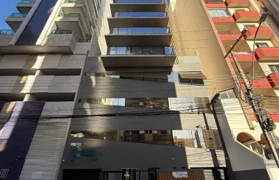 Aluguel anual no coração do centro de guarapari - apartamento novo!