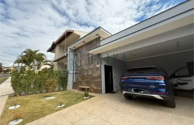 Casa de luxo em condomínio: 3 quartos, 1 suíte, 2 salas, 3 banheiros, 4 vagas, piscina - paulínia-sp, joão aranha - 170m².