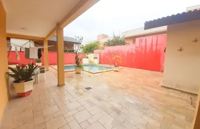 Casa 4 dormitórios - 494m² condomínio aquarirus ii - jardim aquarius