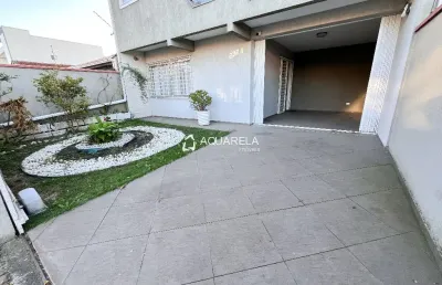 Lindo sobrado com tres qtos suite no melhor da fanny!