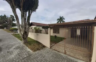 Casa com 4 quartos à venda na Rua Francisco Leal, Centro, Piraquara