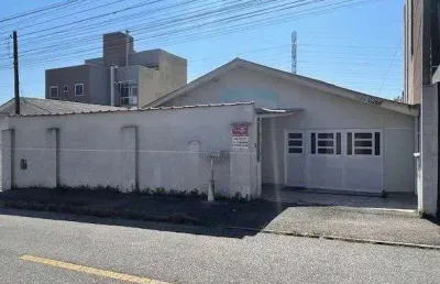 Casa térrea em parque da fonte, são josé dos pinhais/pr