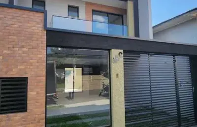 Casa com 3 quartos à venda na Rua Guarapuava, Cruzeiro, São José dos Pinhais