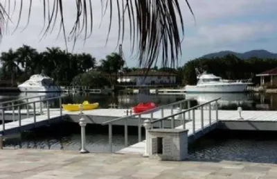 Casa com 4 dormitórios à venda, 600 m² por r$ 7.000.000,00 - marinas - guarujá/sp