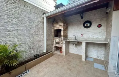 Casa com 4 dormitórios à venda, 238 m² por r$ 990.000,00 - jardim três marias - guarujá/sp