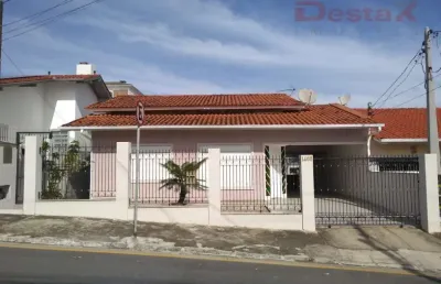 Casa com 3 quartos à venda no Areias, São José 