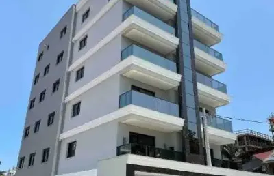 Cobertura na praia grande - governador celso ramos, sc