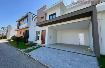 Casa com 3 quartos à venda em Deltaville, Biguaçu 