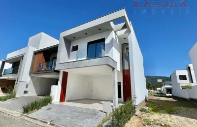 Casa com 3 quartos à venda em Deltaville, Biguaçu 
