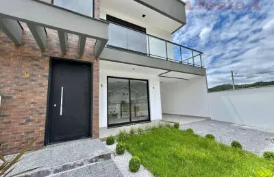 Casa com 3 quartos à venda no Forquilhas, São José 