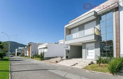 Casa com 3 quartos à venda em Deltaville, Biguaçu 